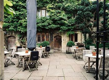 Old Parsonage 5*